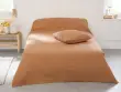 Un boutis qui illumine une chambre