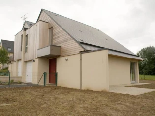 Des logements associant gaz et soleil