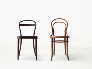 Thonet réinvente sa chaise pour Muji