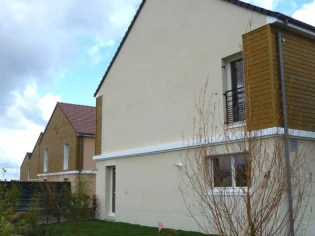 Des maisons "vertes" fleurissent dans le Val d'Oise