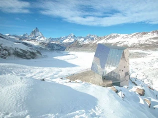 Un "cristal de roche" écolo pour refuge