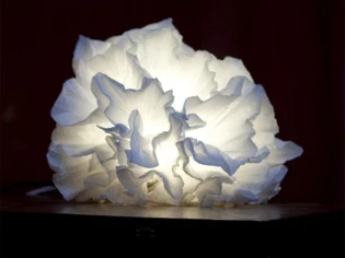 Quand le papier se fait sculpture