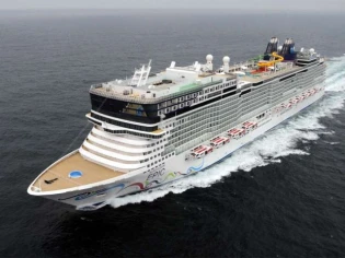 Le "Norwegian Epic", une ville sur l'eau