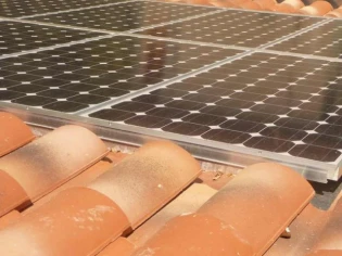 Le raccordement photovoltaïque moins coûteux que prévu (SER)