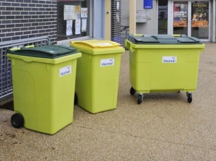 Des poubelles fabriquées à partir de... canne à sucre !