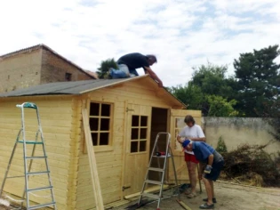 Monter un abri de jardin en kit