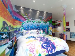 Une chambre de luxe version "street art"