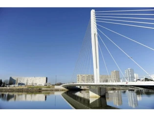 Le pont Eric-Tabarly : une rue de plus à Nantes 