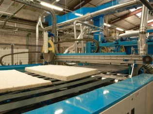 La première usine de recyclage de matelas ouvre ses portes