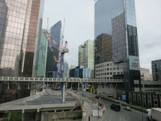 La Défense soigne ses tours 