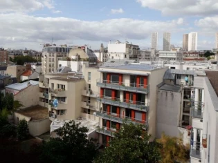 Du béton de chanvre souffle sur un immeuble neuf de Paris