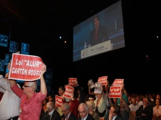 HLM : Cécile Duflot exige plus d'efforts des bailleurs sociaux pour construire