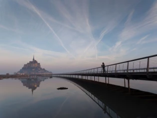 Mont-Saint-Michel : la destruction de la digue-route, dernière étape de l'opération d'aménagement  