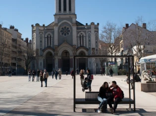 Quels bancs publics pour nos villes demain ?