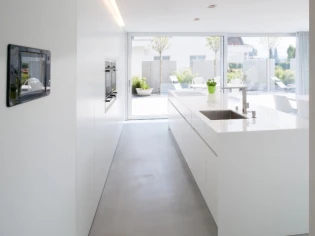 Corian et compagnie : 10 idées pour utiliser la résine minérale dans la maison