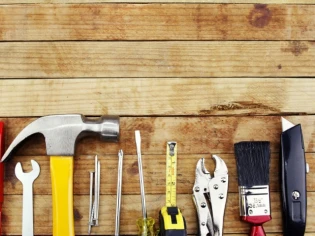 Le bricolage, synonyme d'économies... et de créativité pour les jeunes