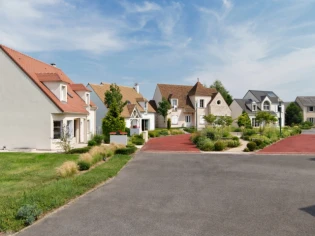 Les villages de constructeurs de maisons individuelles, incontournables avant de faire construire ?