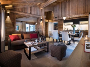 Au pied du Mont-Blanc, des chalets raffinés invitent au voyage