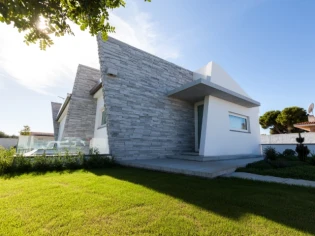 Une villa sicilienne s'habille de marbre