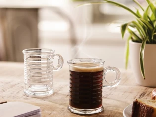 Luminarc lance des mugs boîtes de conserve 