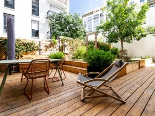 Un jardin asiatique prend vie à Montmartre