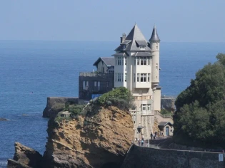 Encadrement des loyers dans certaines communes du Pays Basque