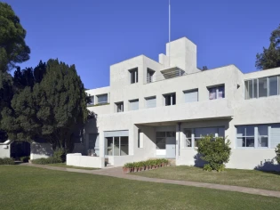 100 ans de la Villa Noailles : une histoire d'architecture, d'art et de design