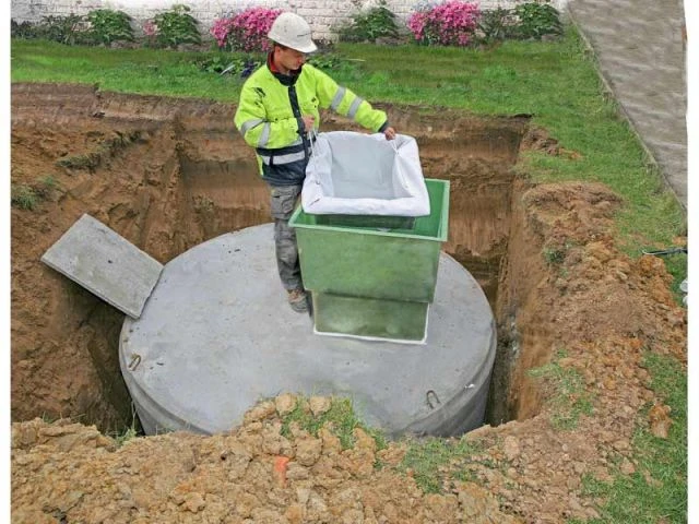 récup eaux de pluie seau filtrant