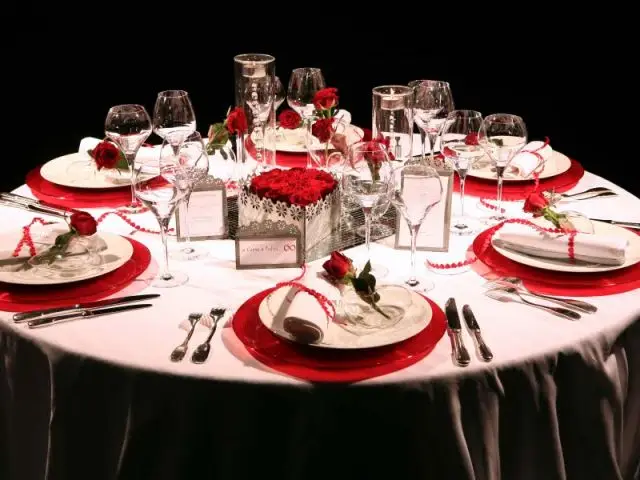 table mariage histoire d'amour Un décor se crée