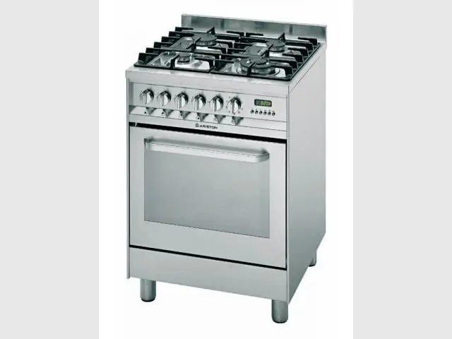 Cuisinière Ariston - électroménager