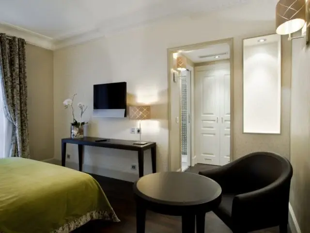 Chambre verte 2/2 - Hôtel Arès - Paris