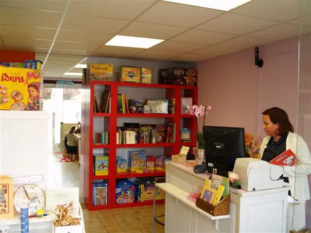 Entrée de la boutique - Magasin Histoires d'enfances