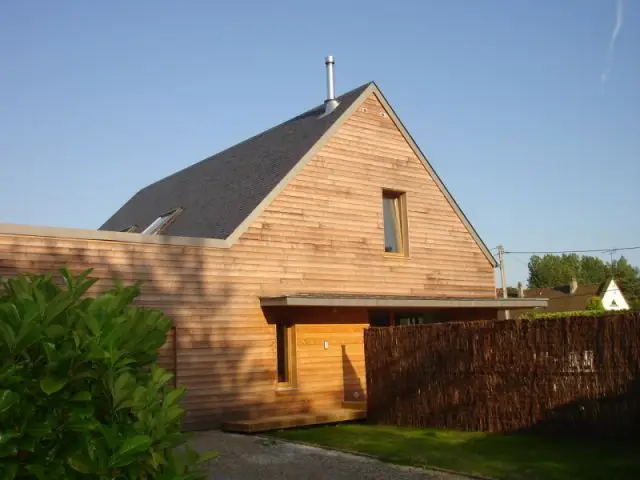 La VMC est visible sur la toiture - reportage maison passive - Bruno Ridel