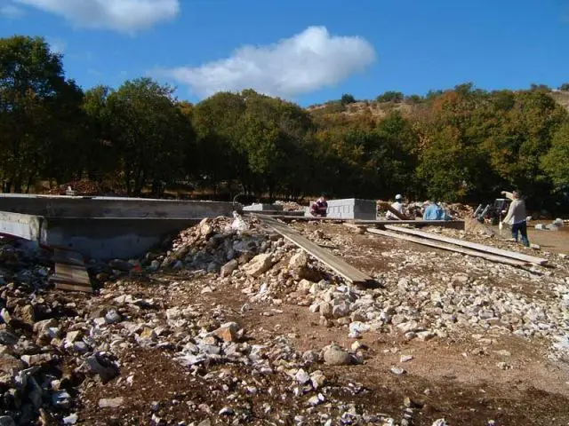 Travaux de terrassement - Maison en paille - reportage