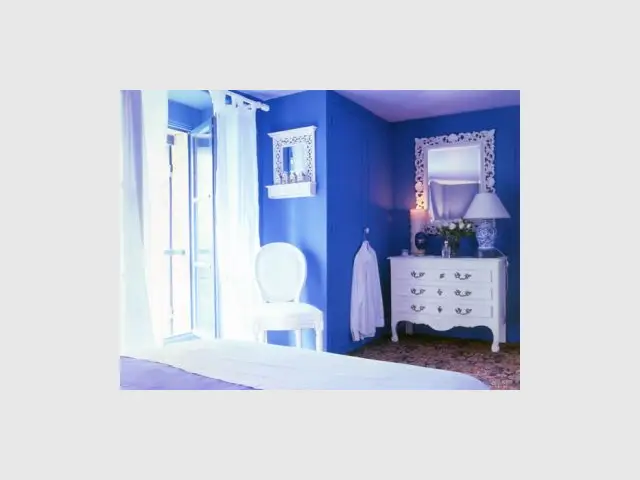 Chambre bleue - Reportage déco + maison de campagne de Régis Dho