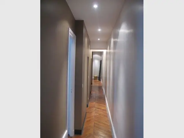 Le couloir après rénovation - Rénovation appartement Lyon