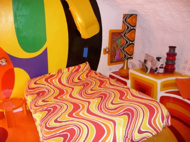 Bulle Orange - chambre parentale - Museumotel