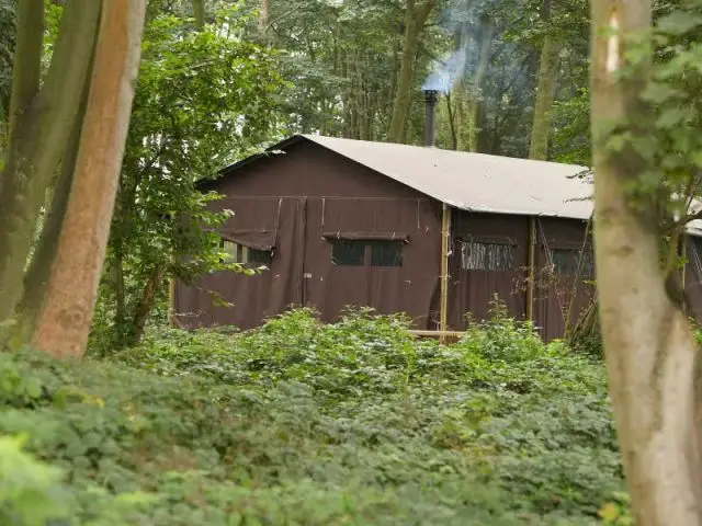 En pleine nature... - Un lit au Pré