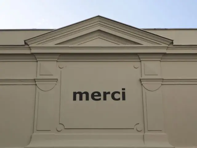 façade Merci