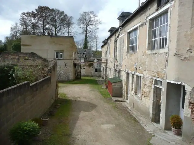 L'usine - Faïencerie Bourg-Joly - Malicorne