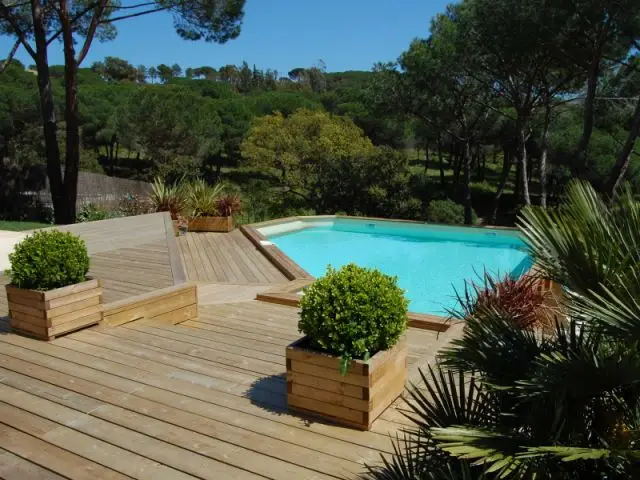 piscine Blue Wood