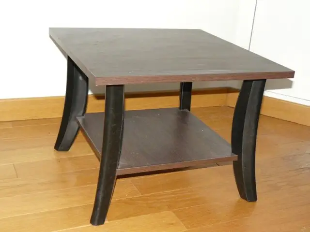 Table basse marron