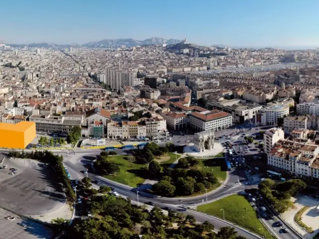 "Le Village" à marseille