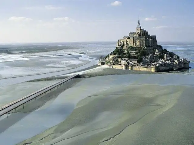 Le Mont - Mont-Saint-Michel