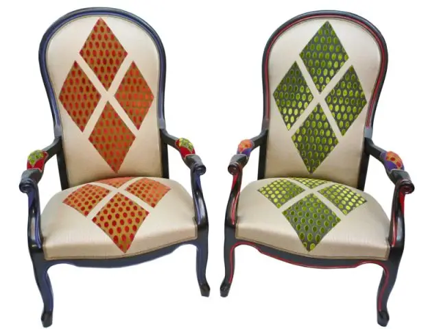 couple de fauteuils Voltaire signé Edwinka