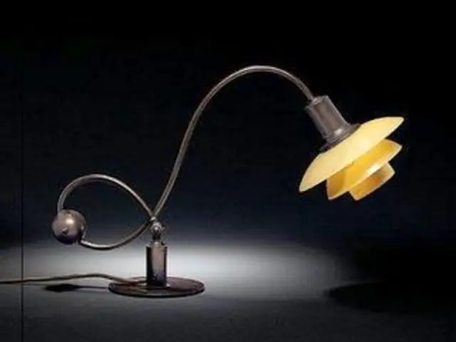 piano lampe