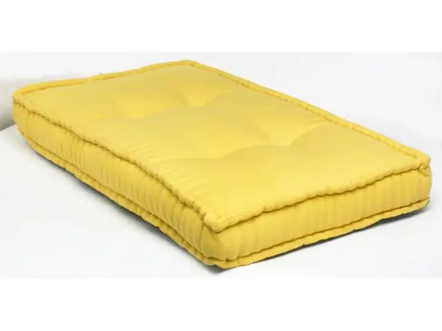 coussin jaune Casino