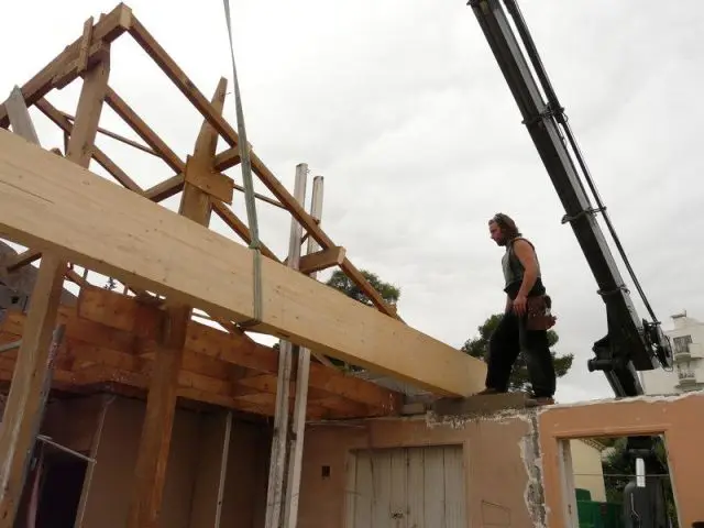 Charpente - Reportage autoconstruction