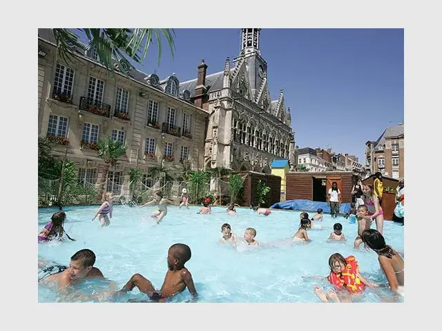 La plage de l'hôtel de ville - Saint-Quentin