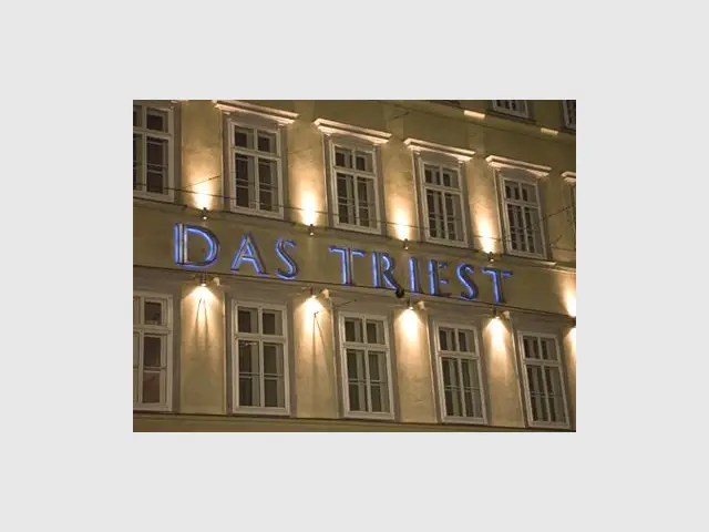 Hôtel das Triest